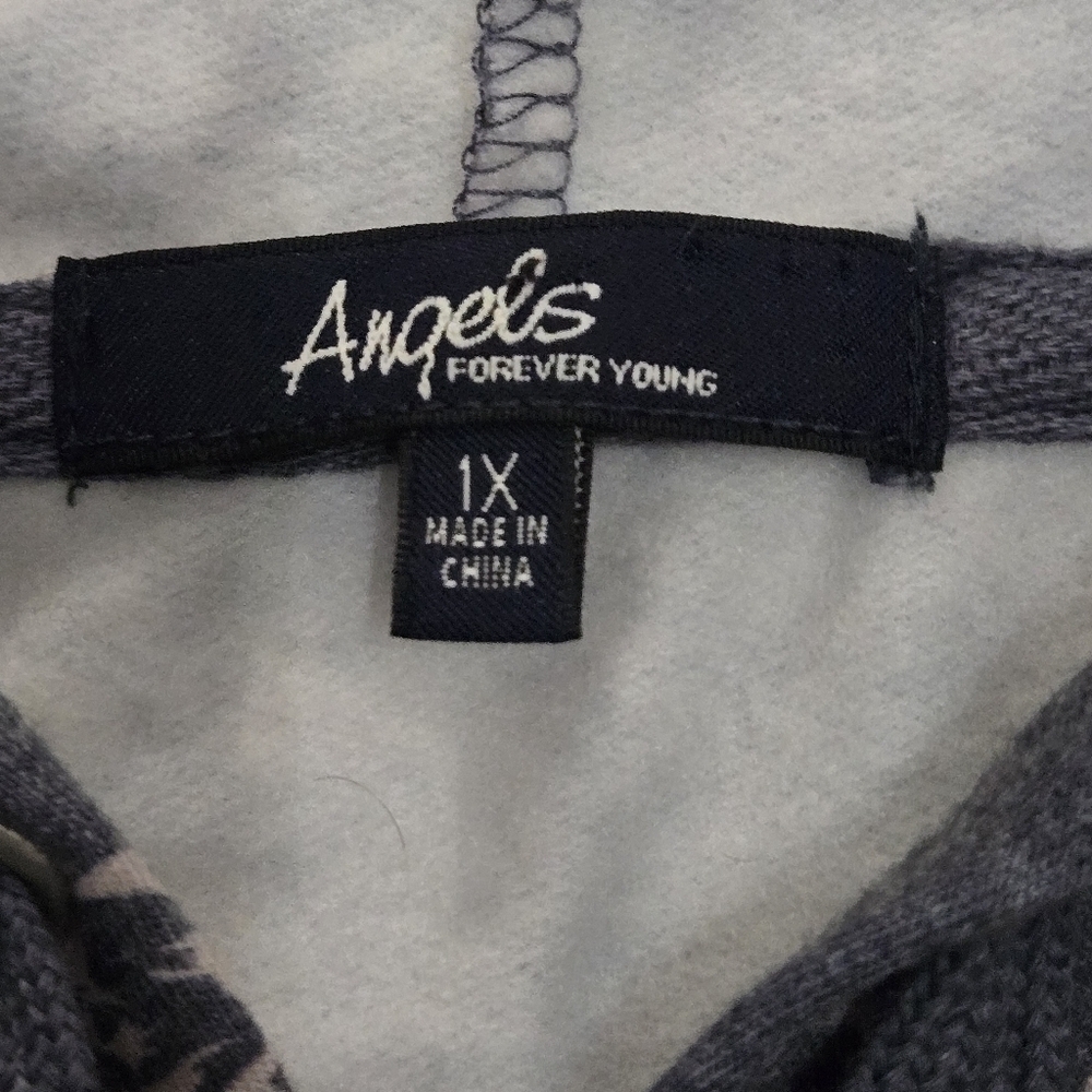 Angels Forever Young Pullover Floral Hoodie NWT Size:1X - Picture 4 of 9